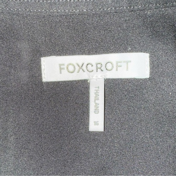 FOXCROFT Taylor Non-Iron Sleeveless Collar Button Down Shirt - Black 16 - Picture 5 of 16